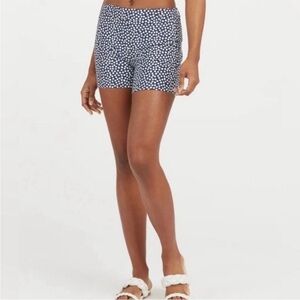 Spanx Women’s Sunshine Shorts 4” Sunkissed Navy w/ dots Pull On Sz M NWT